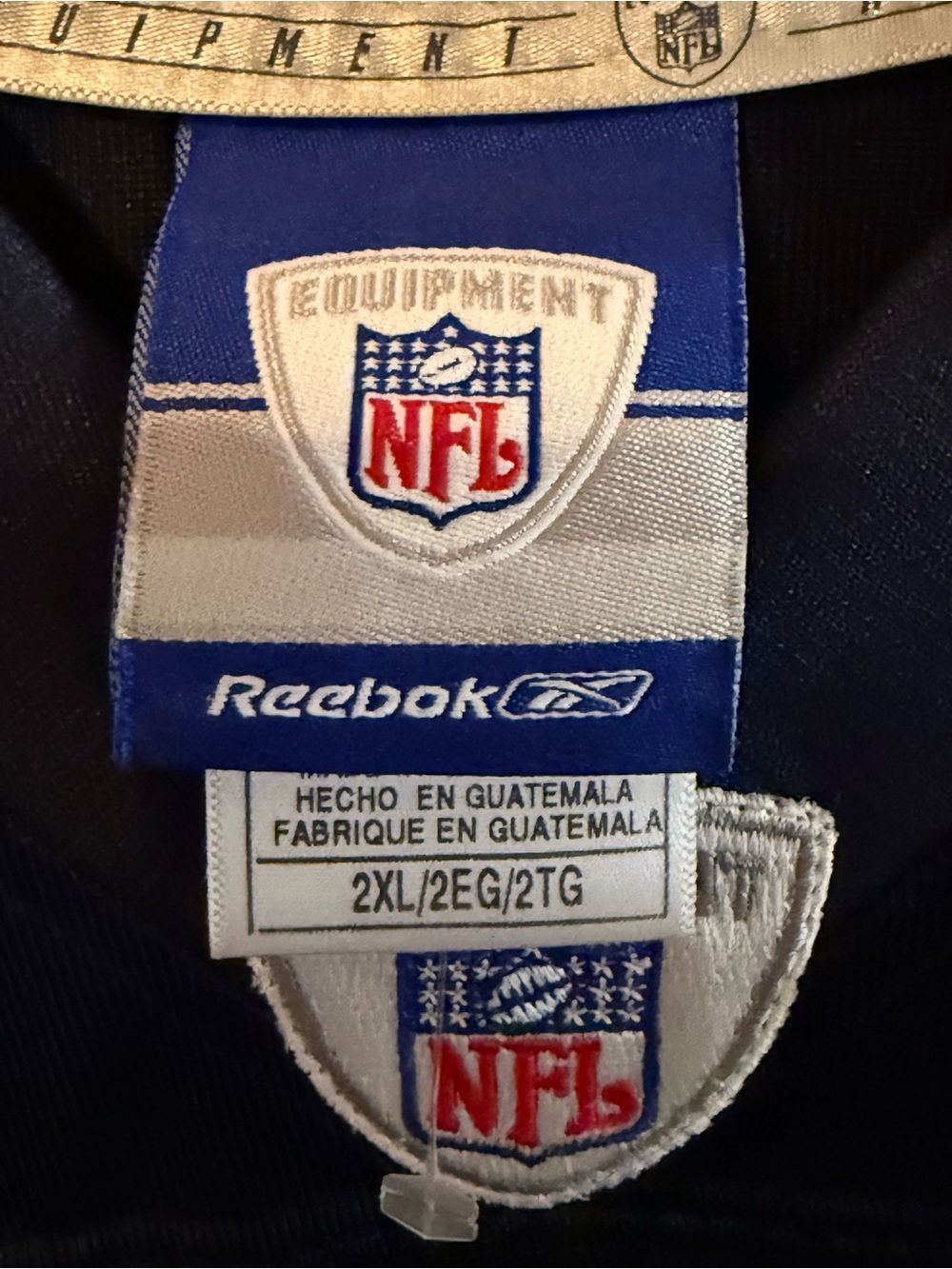 Signed Autographed Vintage Retired Denver Bronco’s Football Jersey Collectible - Picture 9 of 13